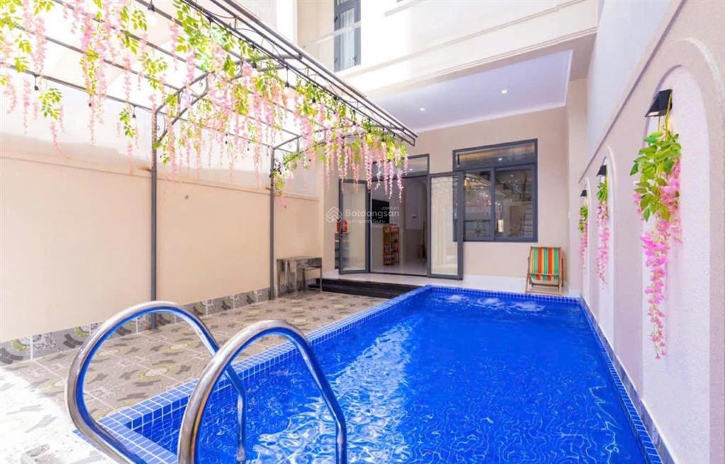 Bán nhà mặt tiền khu á châu p. 2, vũng tàu 1 trệt, 2 lầu hồ bơi sân đậu ô tô, giá 12,9 tỷ tl