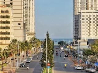 Bán đất mặt tiền nội bộ hồ quý ly đi bộ ra biển thuỳ vân 96m(4x24) giá 11,9 tỷ tl