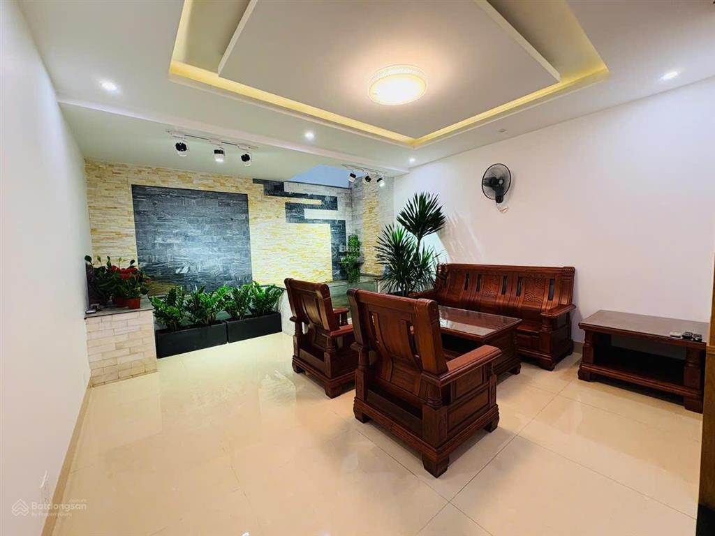 Bán nhà đẹp 3 lầu hẻm 2 ô tô bình giã, p8, vũng tàu, giá 9,3 tỷ tl