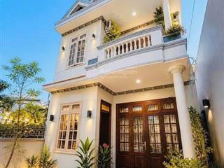 Bán nhà hẻm ôtô vào gần 126m(6,5x18) trung tâm phường 8 vũng tàu giá 7,9 tỷ tl