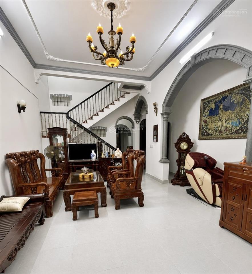 Bán nhà mặt tiền trung tâm phường 4 tp vũng tàu 142,5m hoàn công đầy đủ, giá 16 tỷ