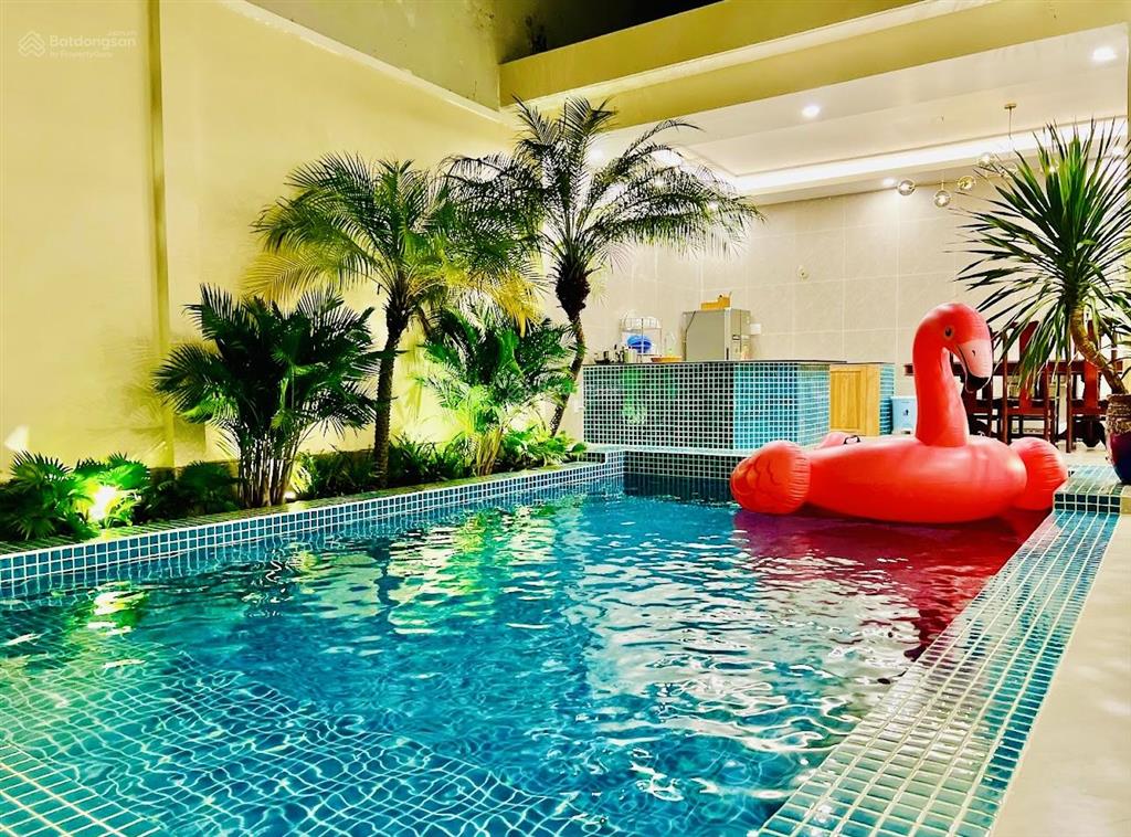 Cho thuê biệt thự hồ bơi sân vườn rộng gần bờ hồ bàu sen 6pn full nội thất giá 35 triệu