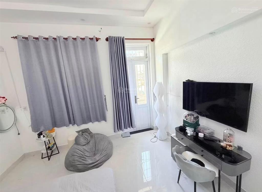 Bán nhà 2 tầng hẻm xe hơi vào gần tại hoàng hoa thám p. 2 vũng tàu giá 4,8 tỷ tl