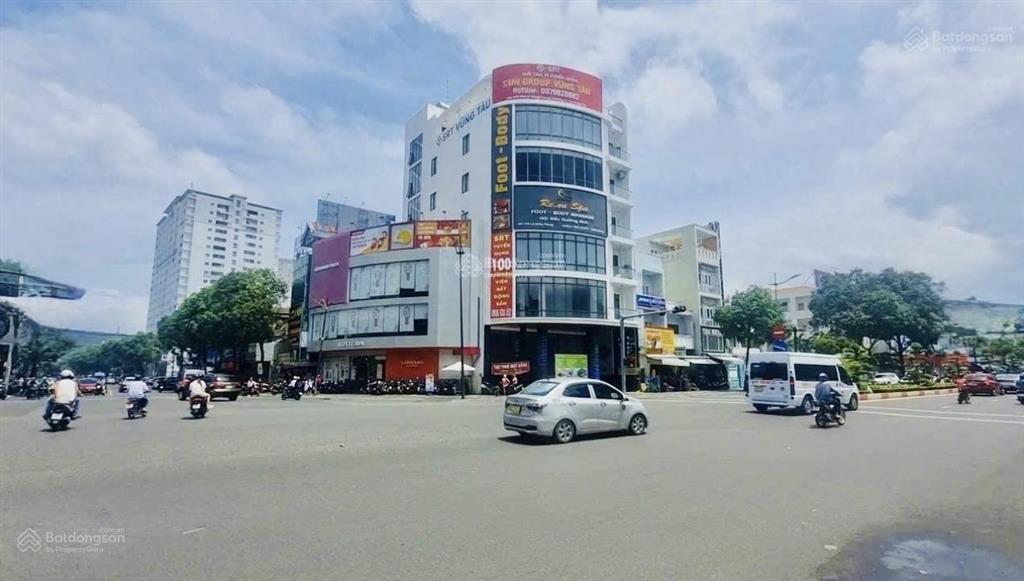 Bán nhà mặt tiền đường nguyễn thị minh khai phường 8 vũng tàu gần tháp tam thắng. giá 9,99 tỷ tl