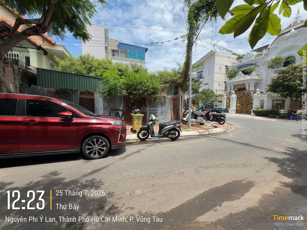 Bán đất biệt thự lô góc 2 mặt tiền đường khu á châu p. 2 tp. vt. gần biển. giá 18,6 tỷ tl