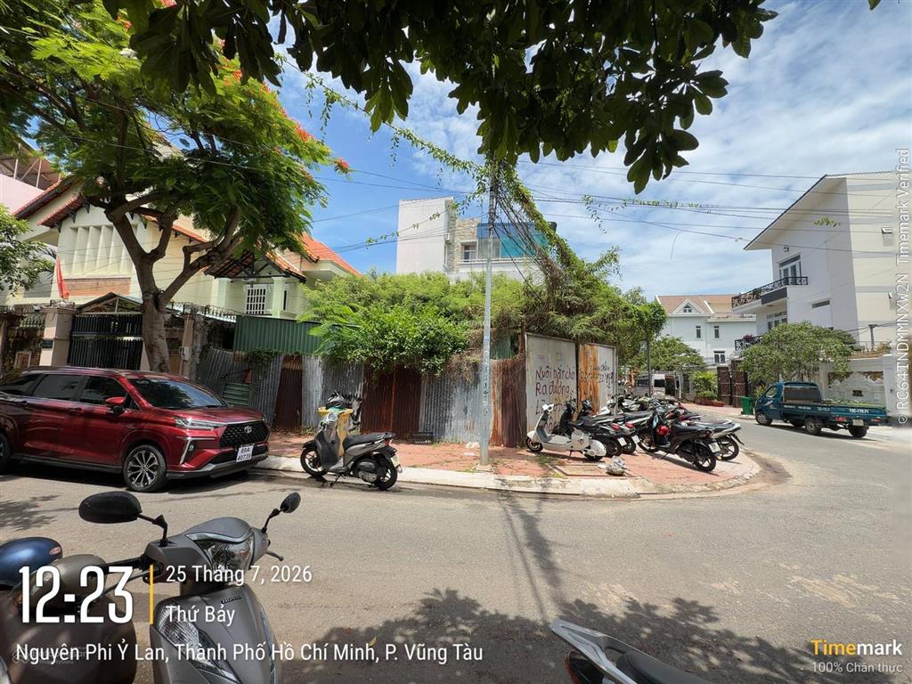 Bán đất biệt thự lô góc 2 mặt tiền đường khu á châu p. 2 tp. vt. gần biển. giá 18,6 tỷ tl