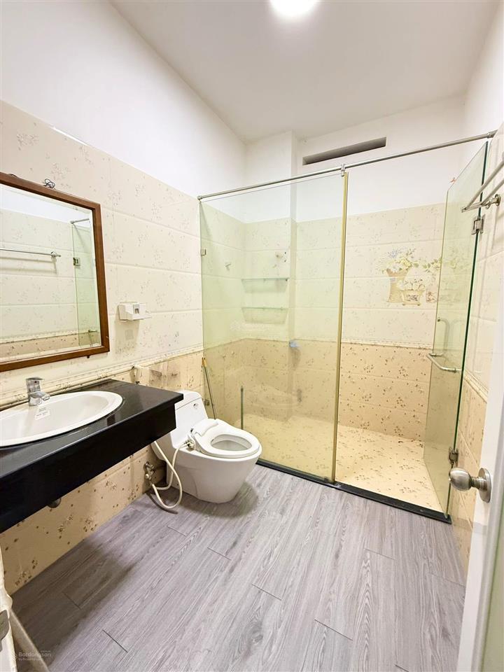 Bán nhà 1t2l mặt tiền hùng vương p. 4 vt giá 12,5 tỷ tl vị trí đẹp buôn bán kd sầm uất