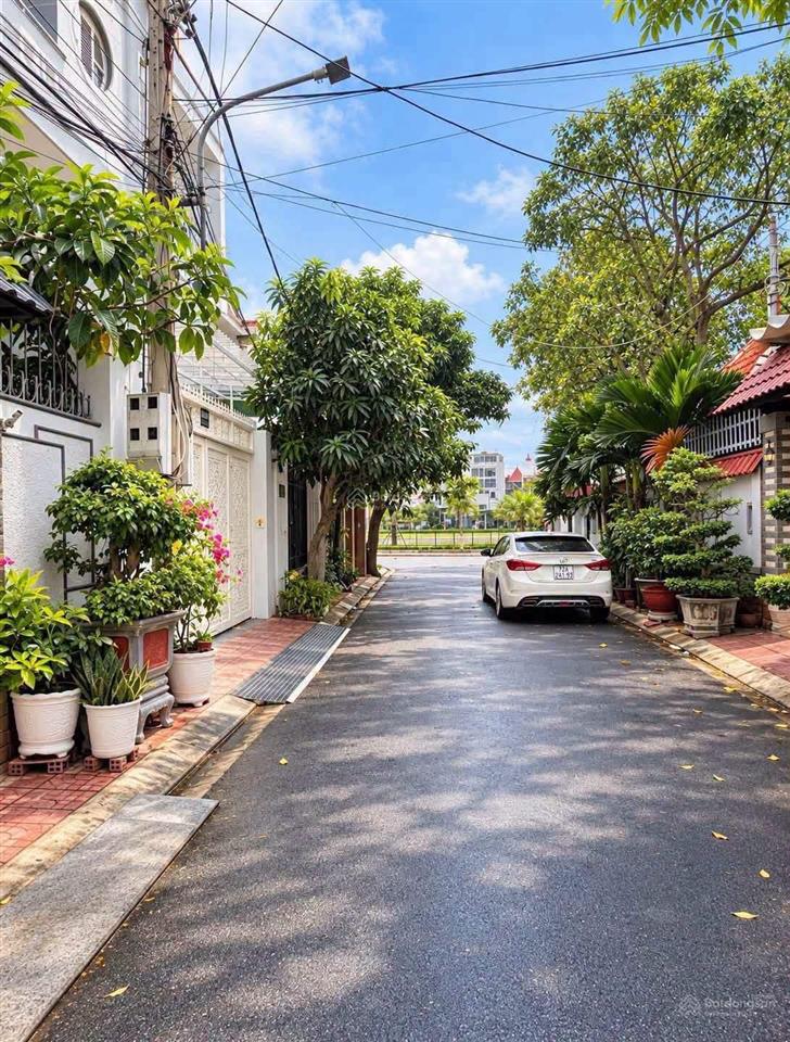 Bán nhà đẹp hẻm thông 6m gần bờ hồ võ thị sáu gia chủ xây cực tâm huyết giá 12,5 tỷ. có dòng tiền