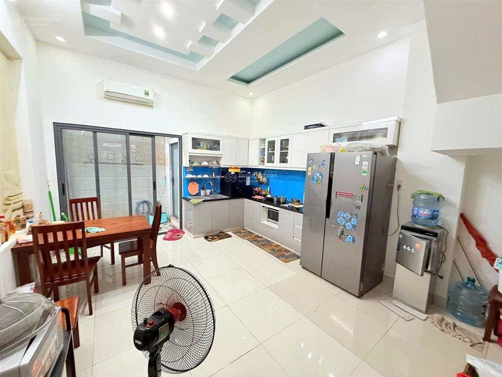 Bán nhà lê lợi tp vũng tàu gđ xây 3 tầng tâm huyết. giá 6,5 tỷ còn bớt