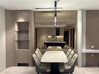 Cho thuê the opera 2pn căn góc, view cầu bason  lanmark81. giá 45 triệu   xem nhà 0938 536 ***