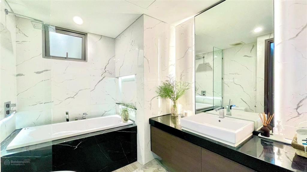 Bán căn hộ 2pn giá chỉ 24 tỷ| the opera residence view cầu ba son & ifc | đang có sẵn hđ thuê