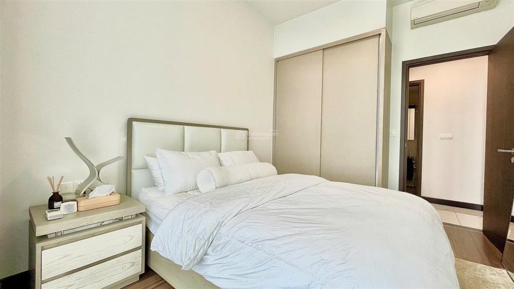 Bán căn hộ 2pn giá chỉ 24 tỷ| the opera residence view cầu ba son & ifc | đang có sẵn hđ thuê