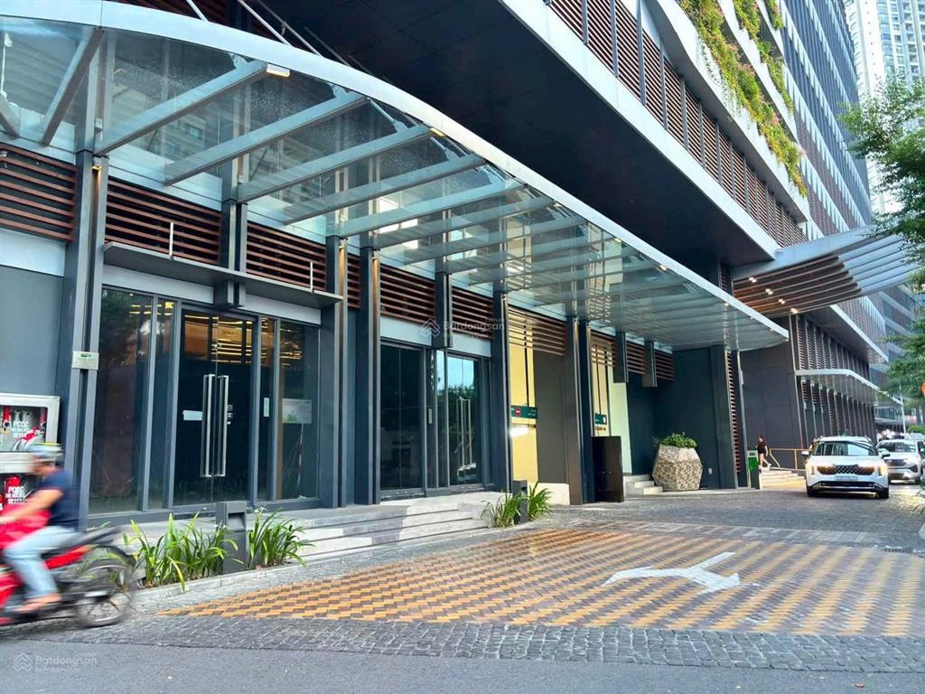 Cho thuê shophouse lumière riverside | mặt tiền xa lộ hà nội | 112m2 | chỉ 60 triệu/tháng