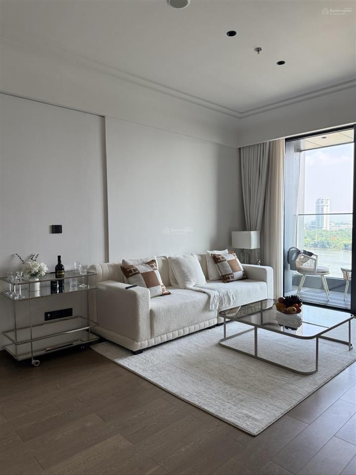 Một trong những căn 2pn giá tốt grand marina saigon 89m2, view sông, giá chỉ 59 triệu/tháng