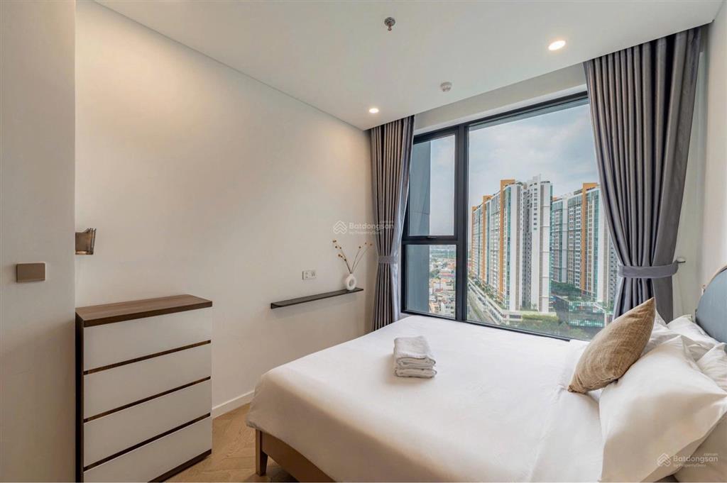 Lumière riverside | 3pn view sông | giá tốt tháng 09 | full nội thất | chỉ 50 triệu. miễn pql 2 năm