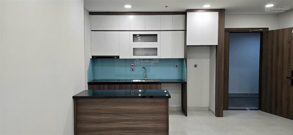 Bán gấp căn góc rẻ nhất giá 8,150 tầng trung đẹp sẵn sổ đỏ toà k3