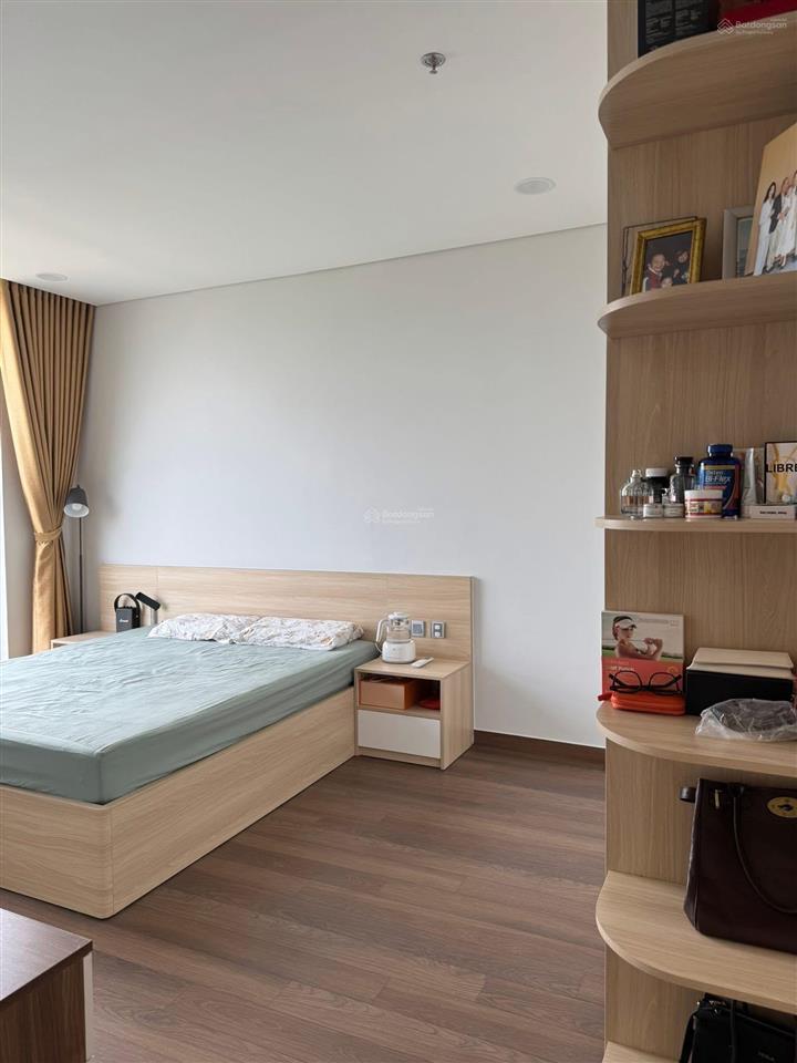 Chính chủ bán căn 3pn khai sơn city long biên
