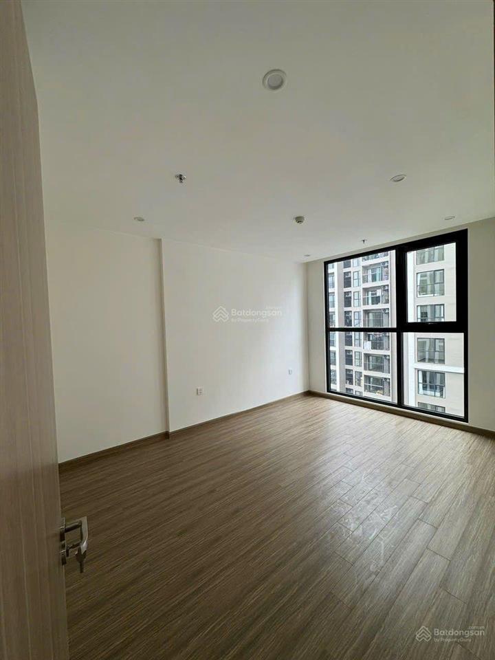 Chủ nhà gấp lắm rồi, cần bán 3n 2vs 75m2 phân khu sola park giá chỉ 4,8 tỷ