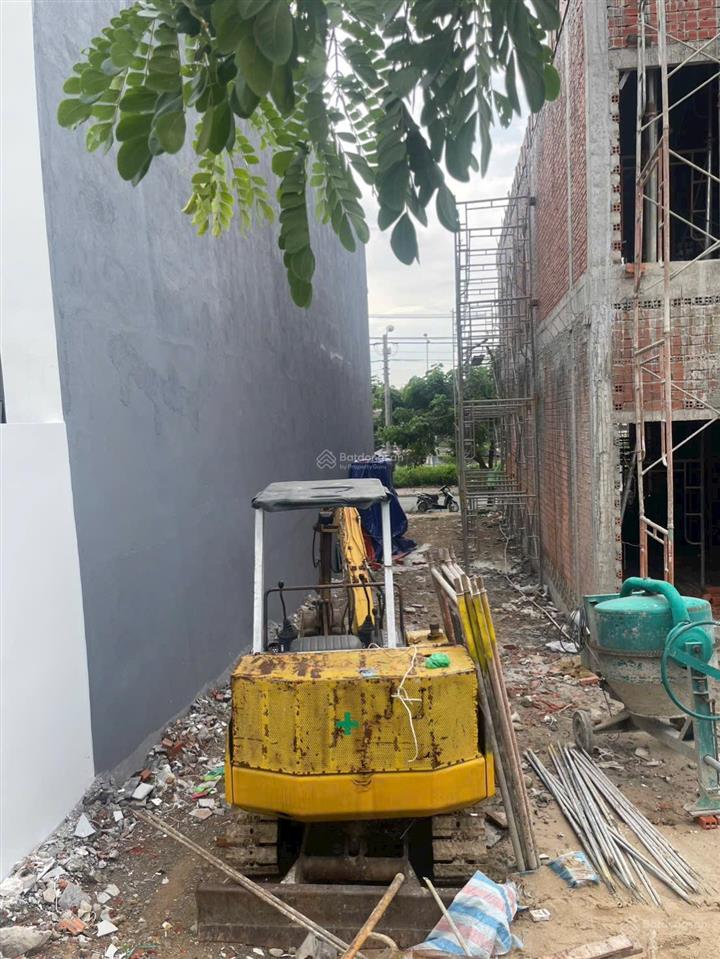 Bán lô đất hai mặt tiền mặt tiền quốc lộ 1k, khu tđc châu thới đại học quốc gia hcm