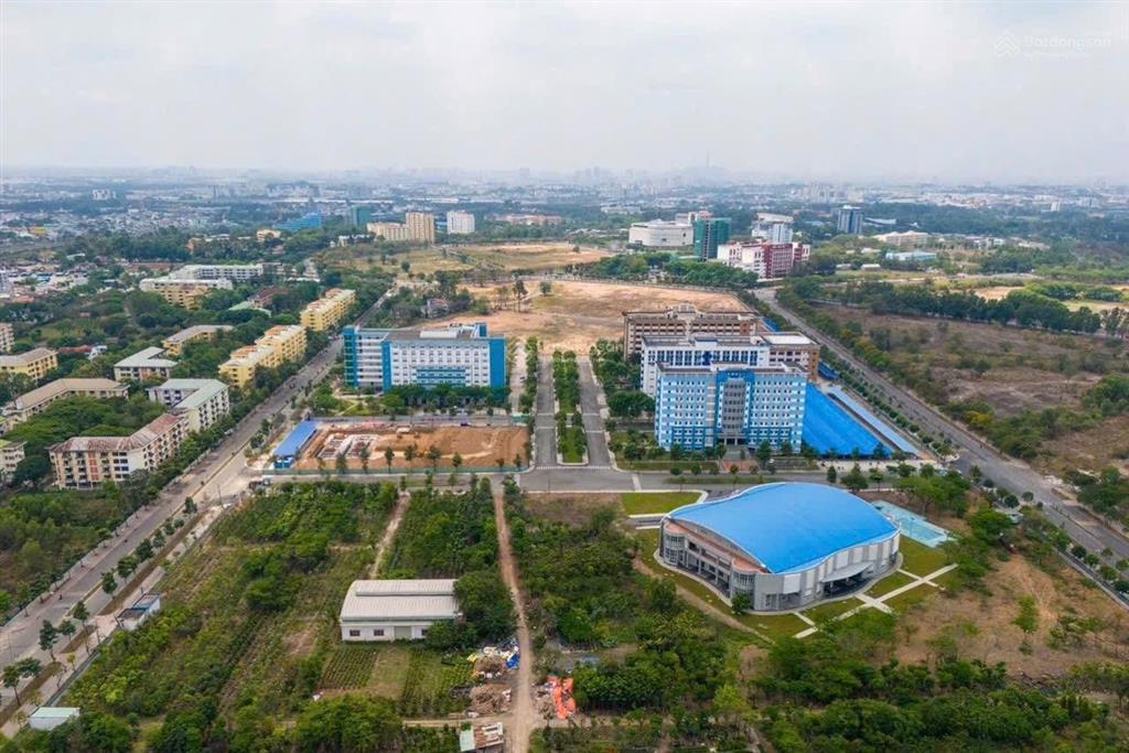 Lô đất góc 2 mặt thoáng sát ktx khu b đhqg
