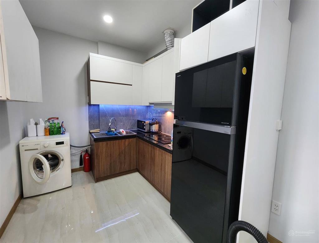 Cần bán căn góc ngoại khu full nội thất bcons bee 55m2
