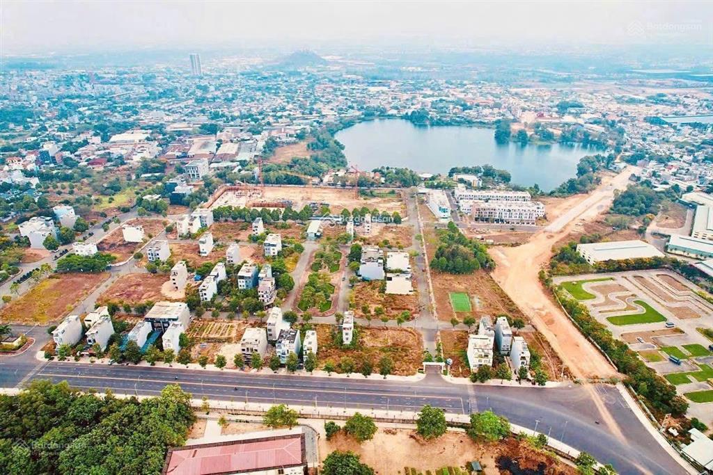Chủ cần tiền giảm ngay 300 triệu bán gấp lô đất nhà phố kdc bình nguyên