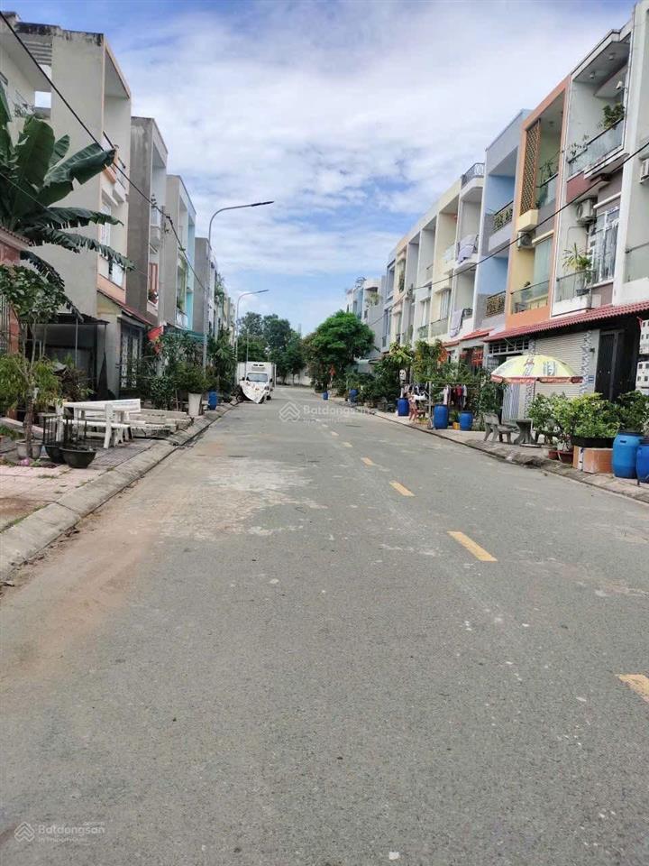Chính chủ gửi bán đất kdc phú mỹ hiệp trung tâm dĩ an