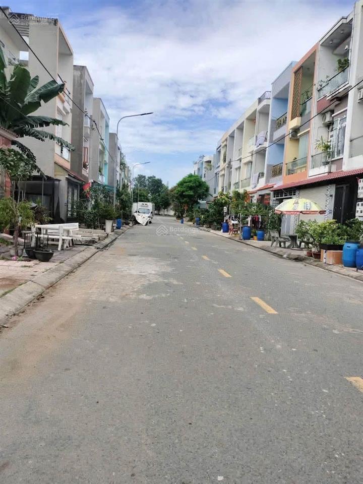 Chính chủ gửi bán đất kdc phú mỹ hiệp trung tâm dĩ an