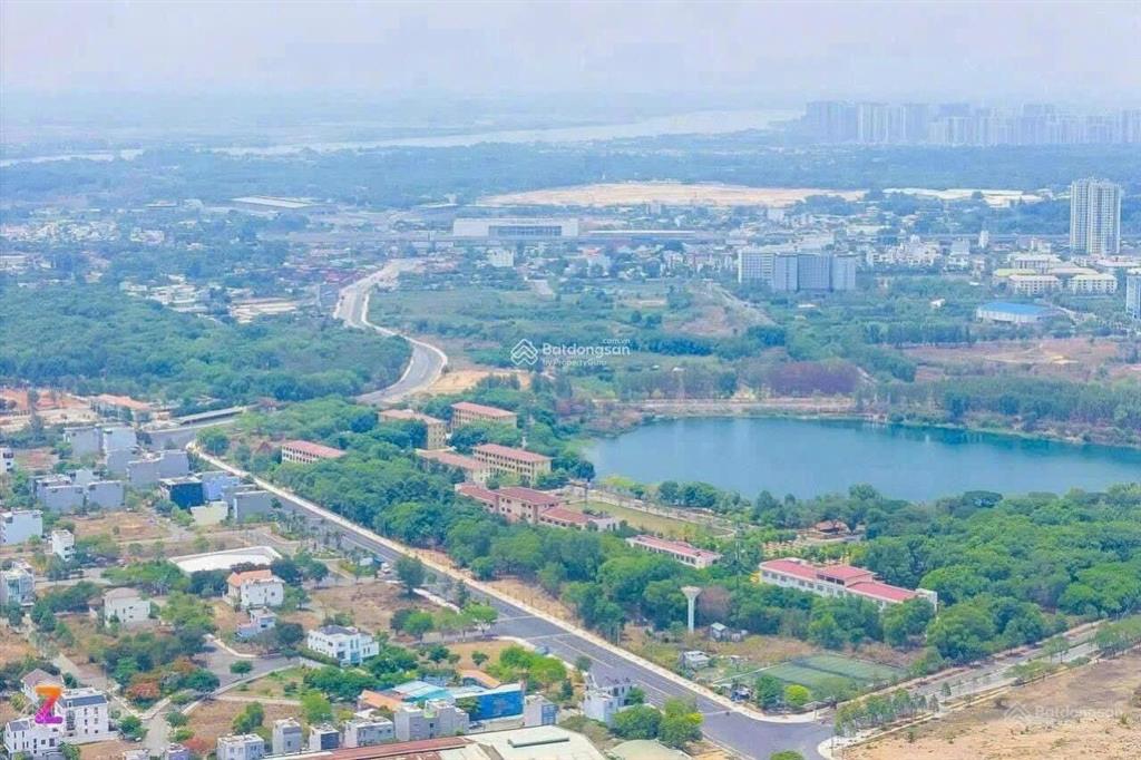 Lô đất lớn mặt tiền thống nhất