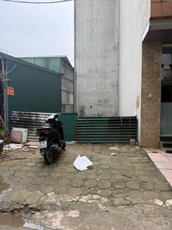 Bán đất gần ĐH Lao động xã hội và Vành đai 5 DT100m2 xây ccmn đầu tư đỉnh chỉ nhỉnh 2 tỷ
