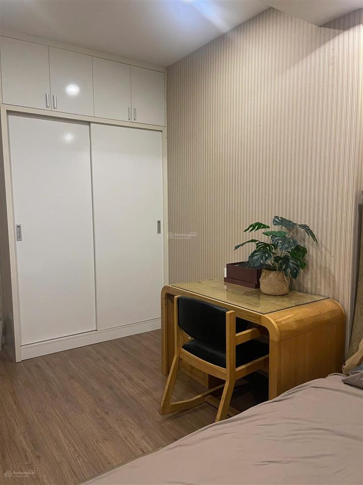 Bán căn hộ 2 phòng, sẵn hợp đồng thuê chung cư tropic garden  0961 057 ***