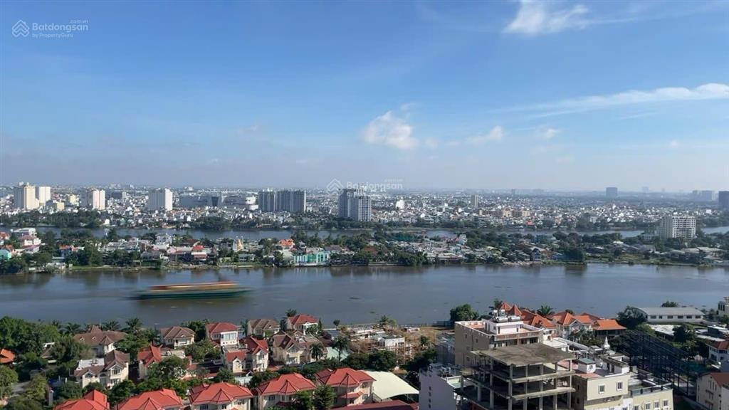 Bán căn hộ 4 phòng ngủ tầng cao, view sông chung cư tropic garden  0961 057 ***