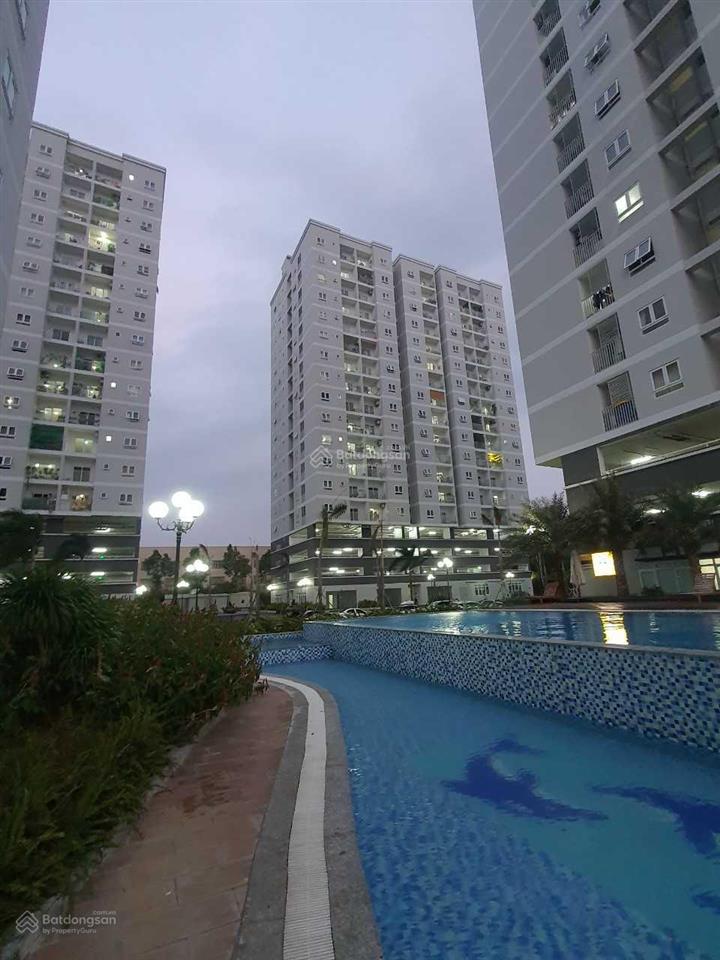 Chính chủ bán gấp căn góc 72m2 view quận 1 giá 3 tỷ (bao hết, tl)  tặng nội thất  vay được 1,8 tỷ