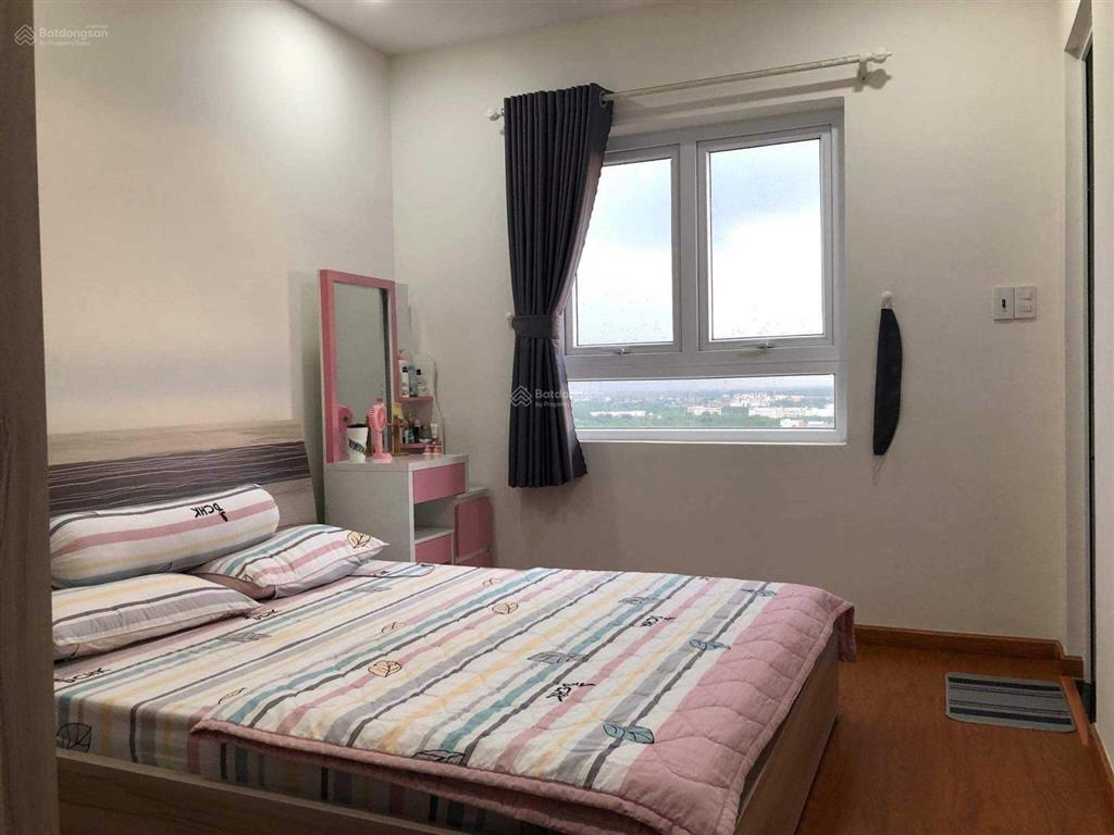 Chính chủ bán gấp căn góc 72m2 view quận 1 giá 3 tỷ (bao hết, tl)  tặng nội thất  vay được 1,8 tỷ