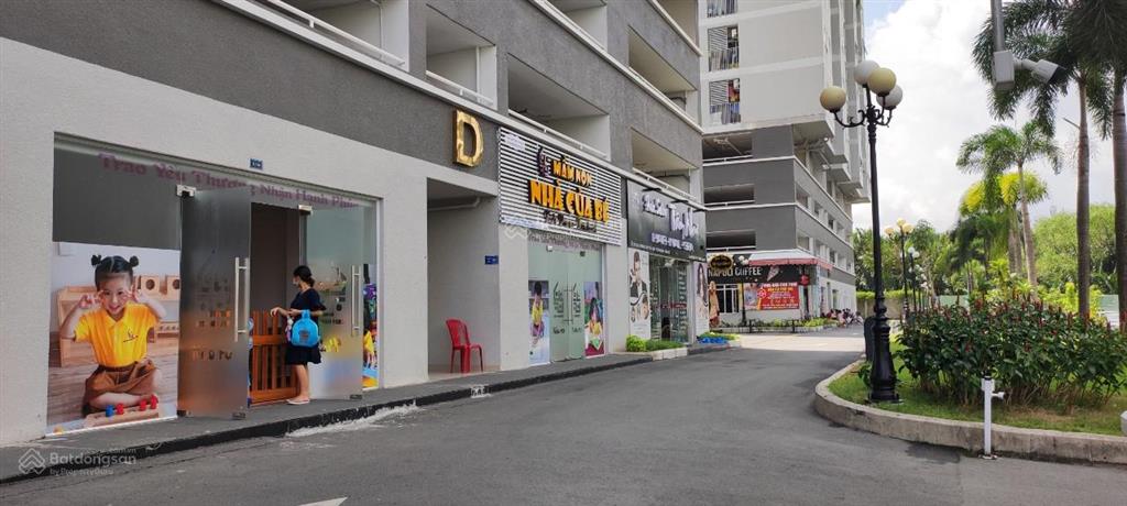 Chính chủ bán căn góc 2 view  dt 75m2 giá 2.980 tỷ  đã có sổ  vĩnh viễn  vay được tối đa 1,5 tỷ