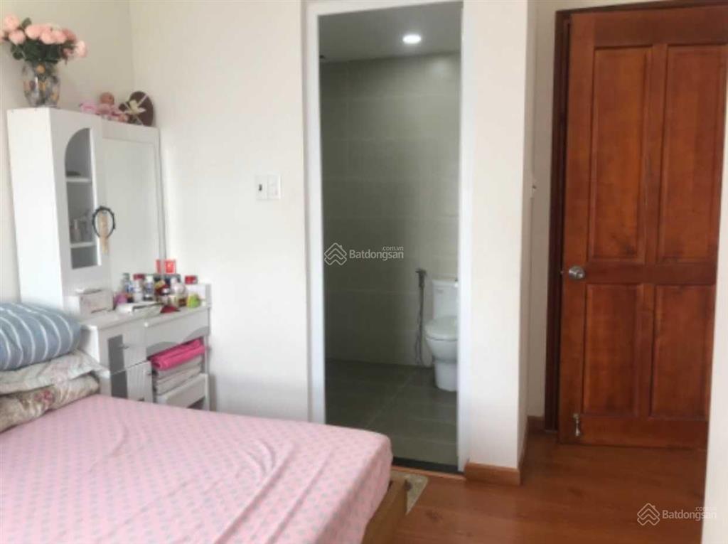 Bán căn góc 3pn, 2wc diện tích 83m2 giá 3.5 tỷ  tặng nội thấtđã có sổ ngân hàng hỗ trợ vay 70%