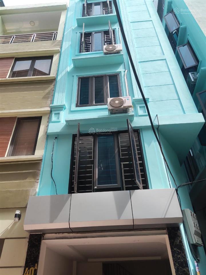 Cho thuê nhà nguyên căn diện tích 33m2 x 6 tầng, có gara ô tô, giá 10tr/tháng