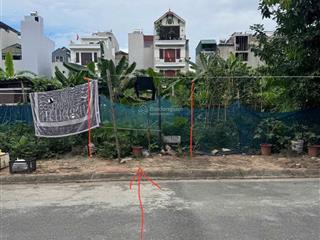 Hiếm có mảnh 30m2 khu tái định cư giang biên đường ô tô tránh, vỉa hè