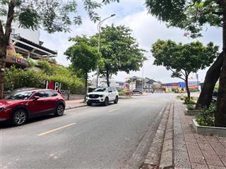 Nhà 130m 7 tầng kinh doanh, view cây giáp mipec ngọc lâm giá 43,2 tỷ có thương lượng