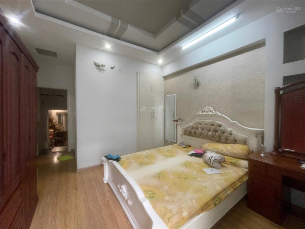 Bán nhà 60m² vuông vức p15 tân bình