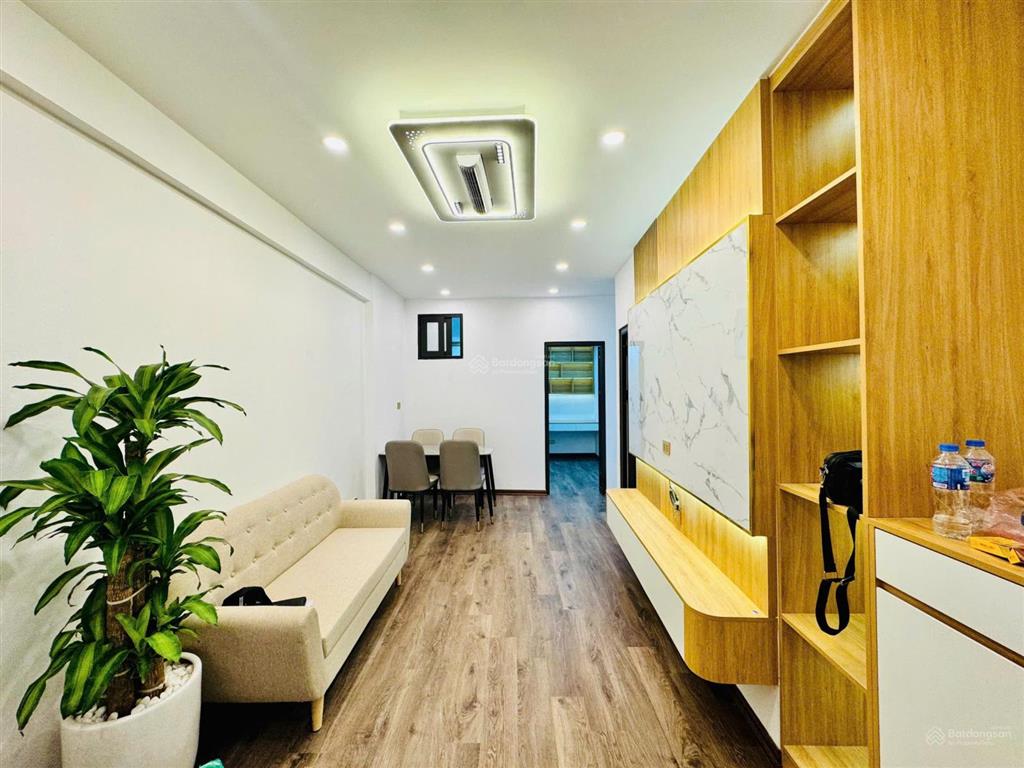 Cần bán gấp căn hộ tập thể bộ công an  văn hương, đống đa, 60m, 2n1wc, full nội thất, giá 3.78 tỷ