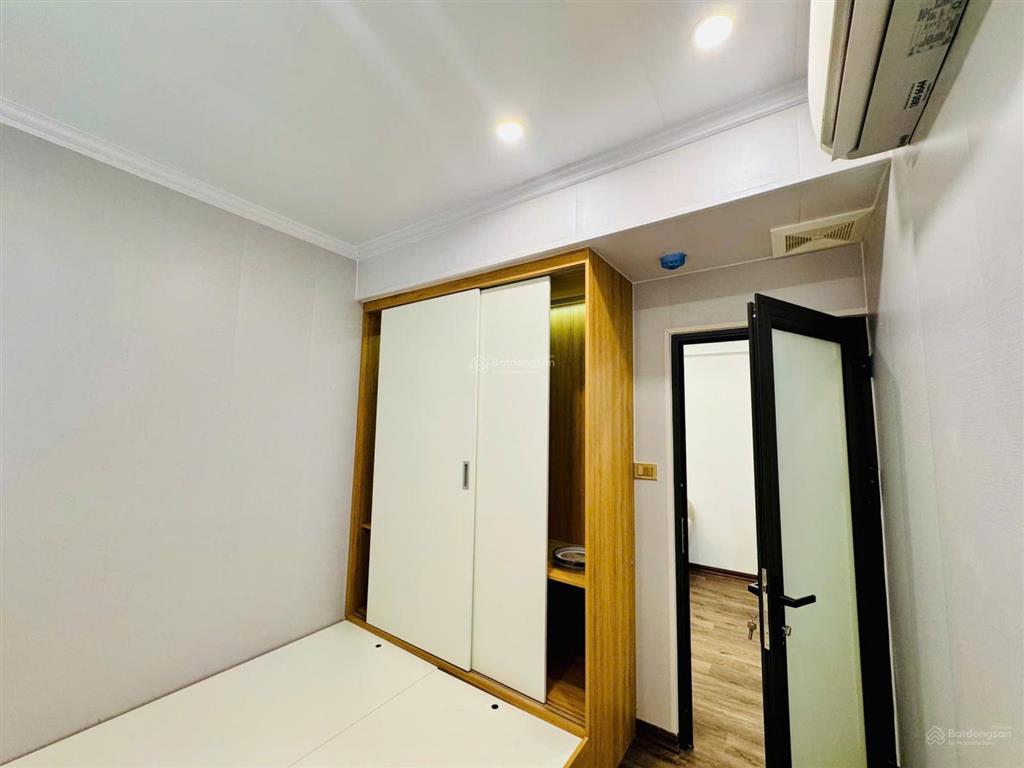 Cần bán gấp căn hộ tập thể bộ công an  văn hương, đống đa, 60m, 2n1wc, full nội thất, giá 3.78 tỷ