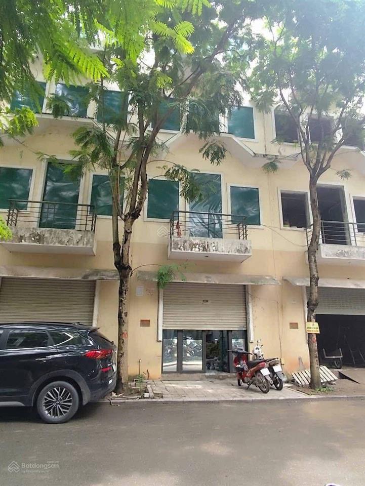 Quỹ hàng đẹp yên nghĩa toàn lô góc, ô tô giá đang tốt, mua là lời  0362 088 *** e thúy