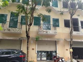 Quỹ hàng đẹp yên nghĩa toàn lô góc, ô tô giá đang tốt, mua là lời  0362 088 *** e thúy