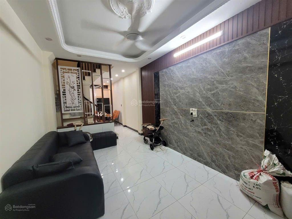 Cc cần bán nhà mặt trục chính yên nghĩa. dt 40m2 5 tầng 5 tỷ 2,  0362 088 ***