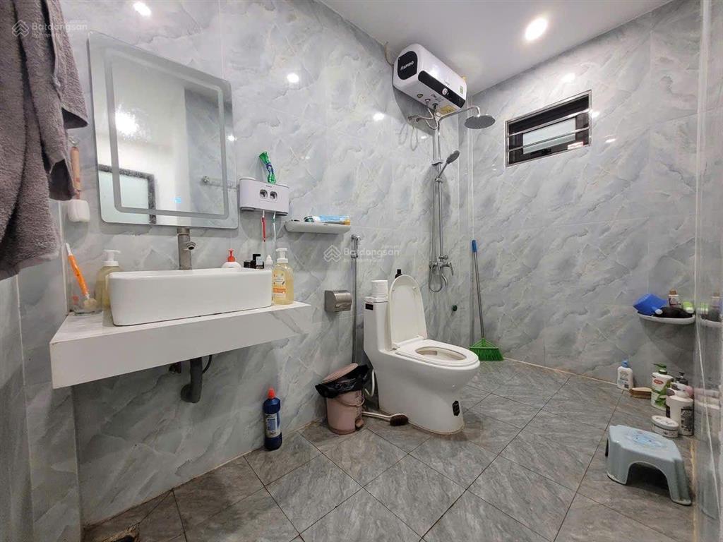 Cc cần bán nhà mặt trục chính yên nghĩa. dt 40m2 5 tầng 5 tỷ 2,  0362 088 ***