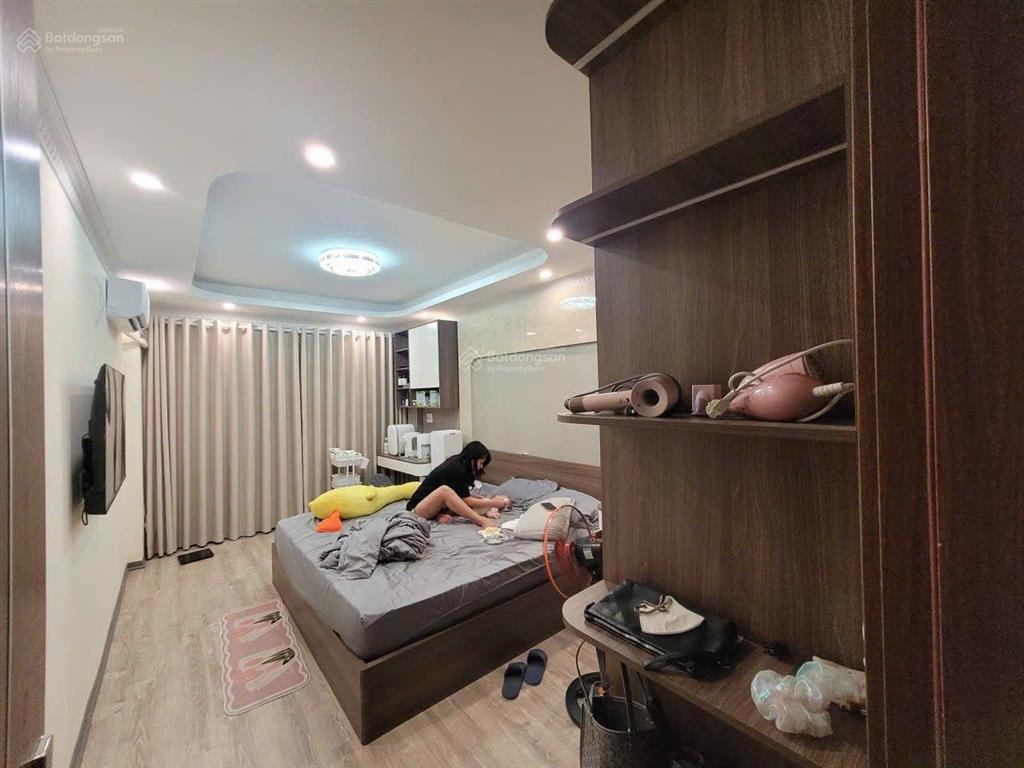 Cc cần bán nhà mặt trục chính yên nghĩa. dt 40m2 5 tầng 5 tỷ 2,  0362 088 ***