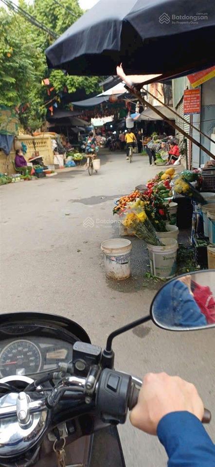 Đụng là bán chạm là chốt 50m lô góc trong đê cách chợ 20m 5,5 tỷ  0362 088 ***