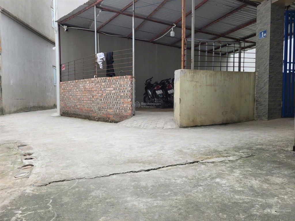 Đụng là bán chạm là chốt 50m lô góc trong đê cách chợ 20m 5,5 tỷ  0362 088 ***