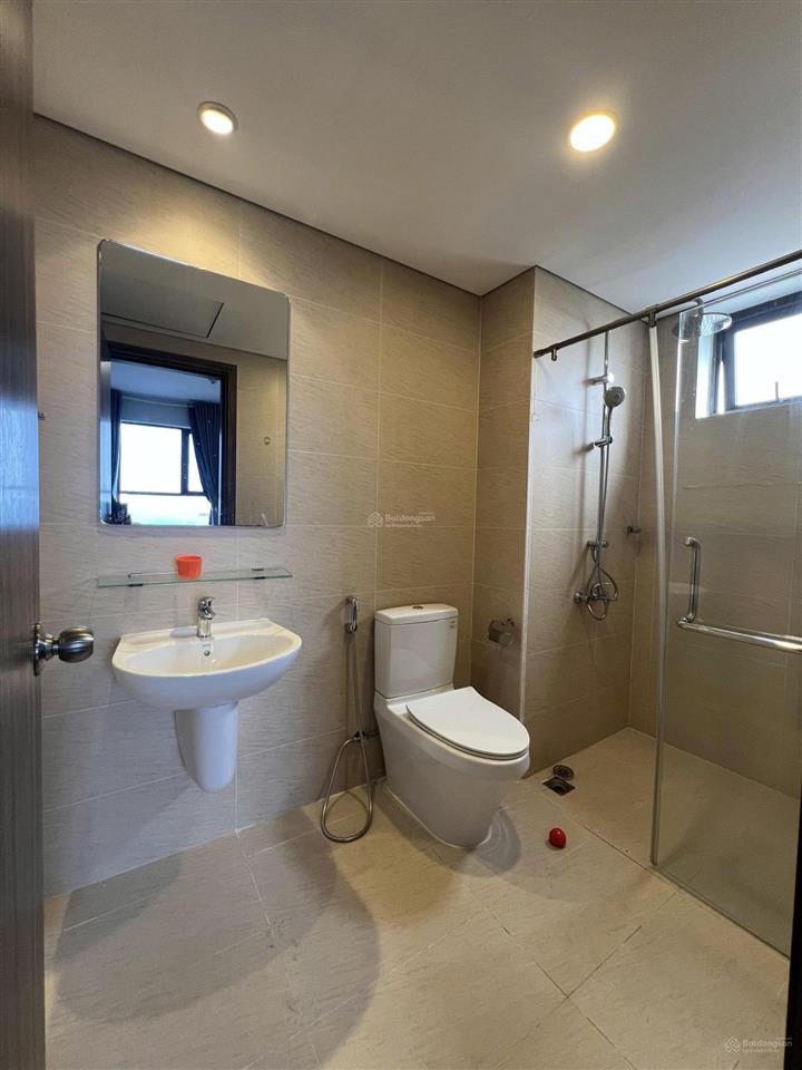 Chính chủ gửi bán căn hộ opal boulevard 3pn108m2 nhà mới đẹp giá siêu mềm hiếm có